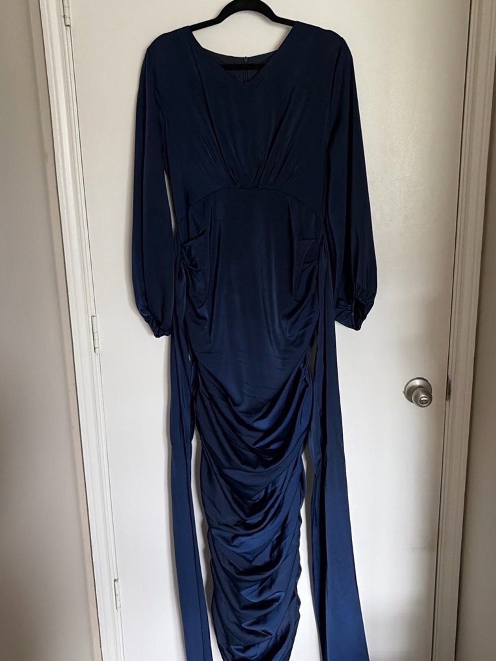Women’s Navy Long Sleeve Ruched Maxi Dress